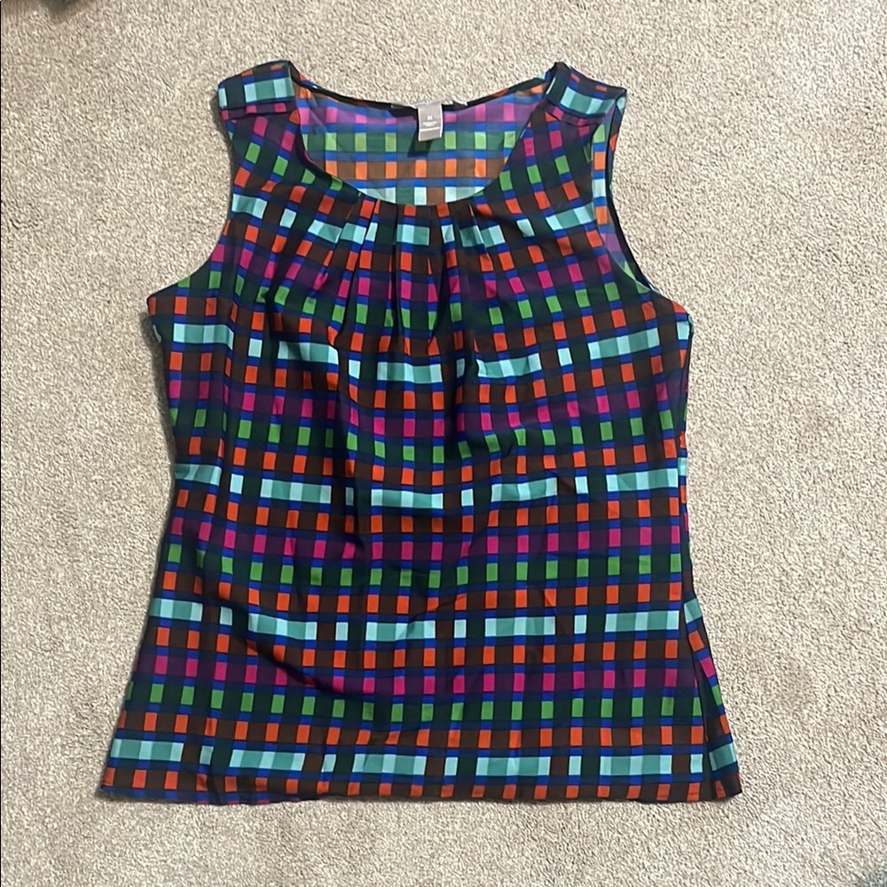 Banana republic ladies, multicolor top with cool prints medium